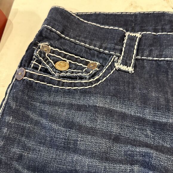 True Religion Joey Super T Jeans 38x32 Denim Distressed Fair/Good Used Condition - Picture 3 of 15